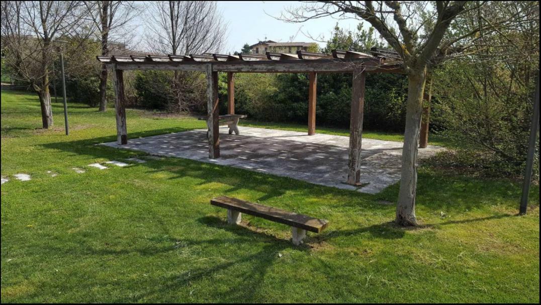 Designcontrodesign Villa Desenzano del Garda Eksteriør billede