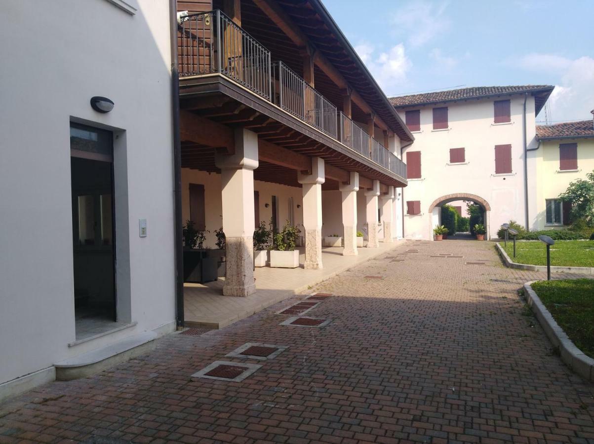 Designcontrodesign Villa Desenzano del Garda Eksteriør billede
