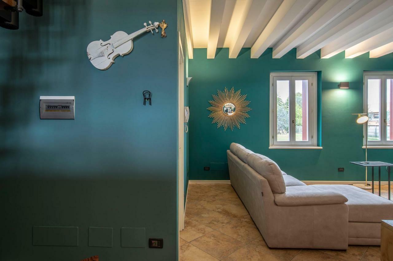 Designcontrodesign Villa Desenzano del Garda Eksteriør billede
